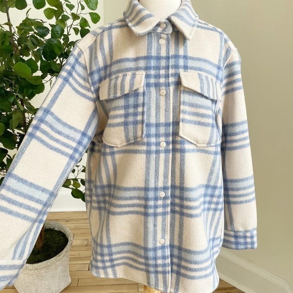 Beige check Shacket - Picture 8 of 15